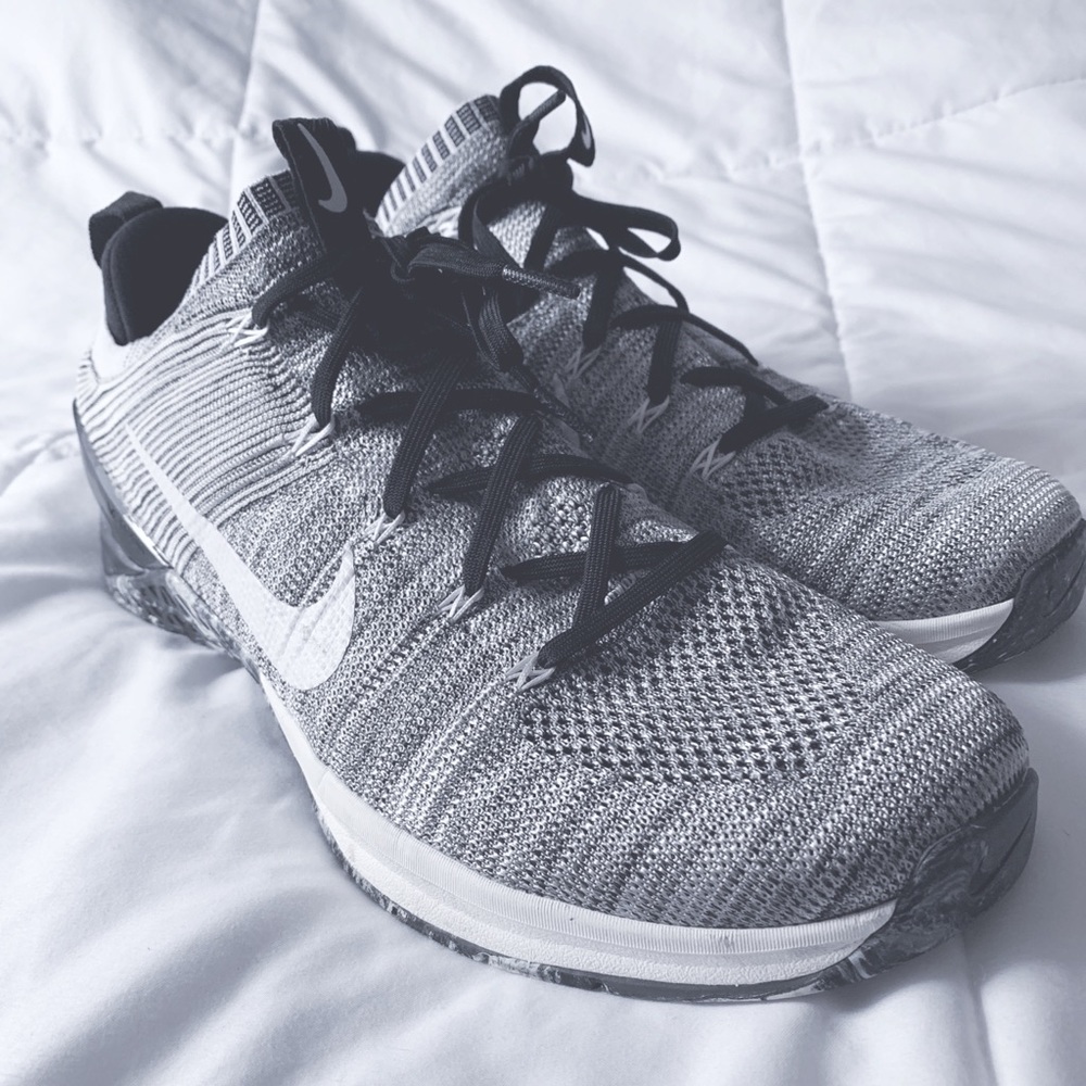 NIKE BLACK HISTORY MONTH COLORWAY FLYKNIT METCON